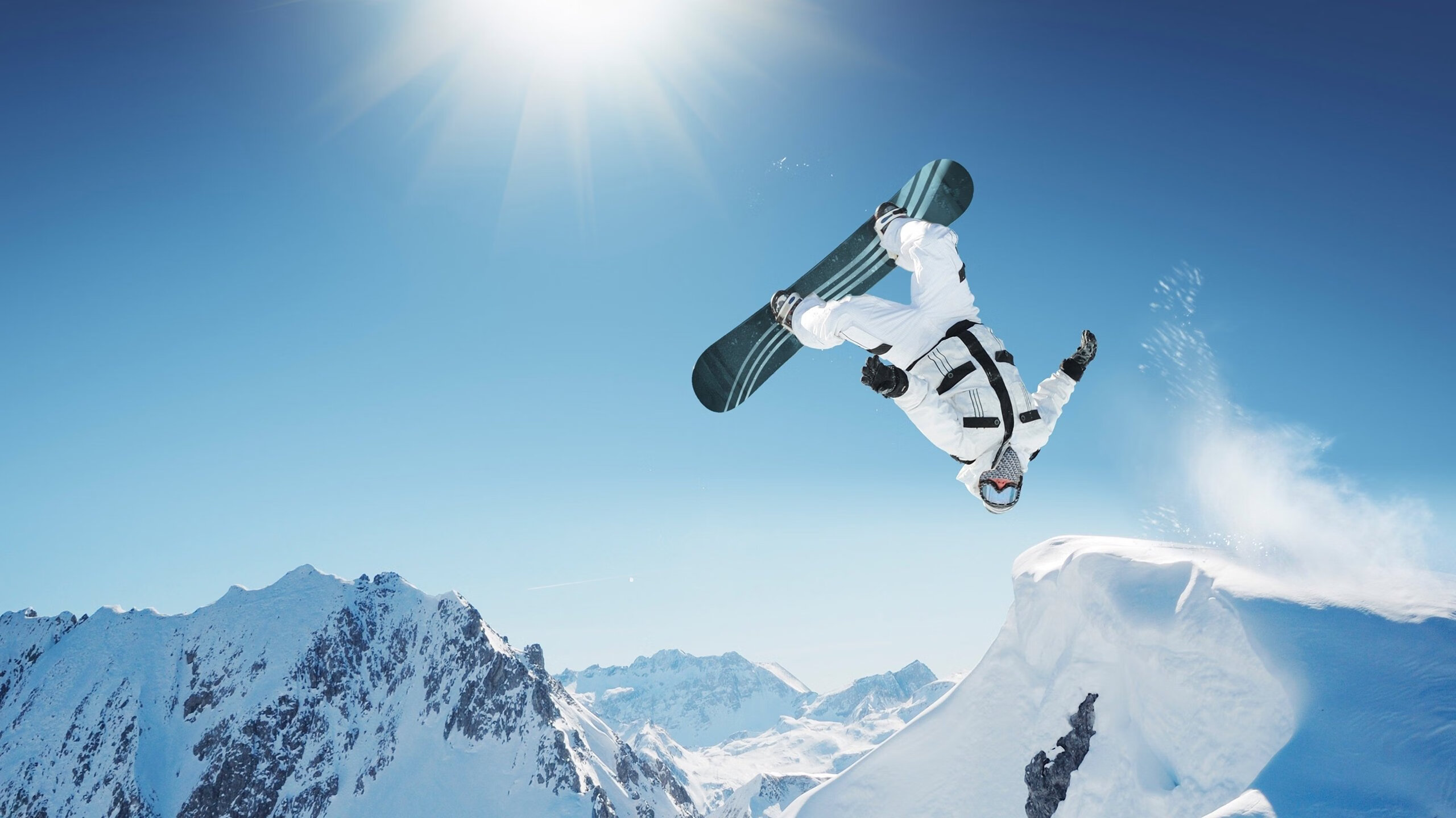 2026世界杯预选赛激战正酣,传统豪强稳扎稳打,新兴势力异军突起